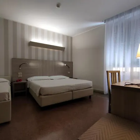 Vittoria Hotel