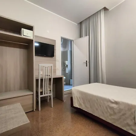 Vittoria 3* Genua
