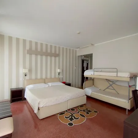 Vittoria Hotel 3*