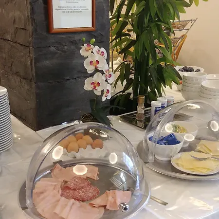 Hotel Vittoria Genua