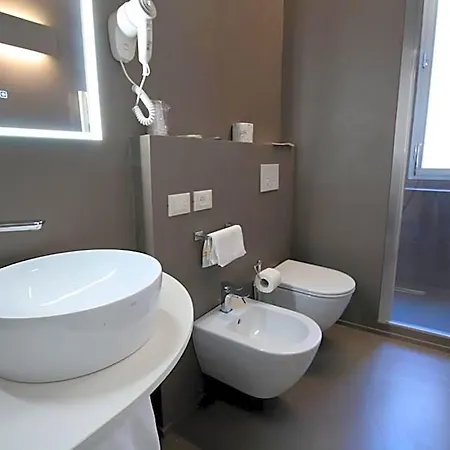 Hotel Vittoria 3*
