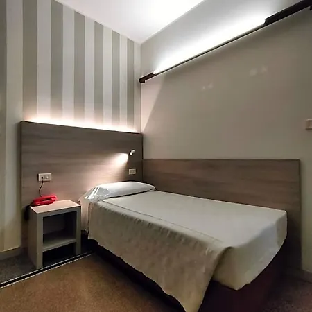 Vittoria 3* Genua