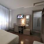 ヴィットーリア ホテル
