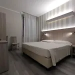ホテル ヴィットーリア