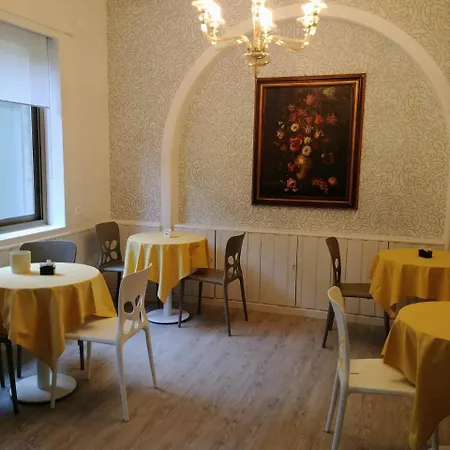 Hotel Vittoria 3*