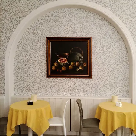 Vittoria מלון 3*