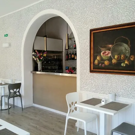 Vittoria מלון 3*